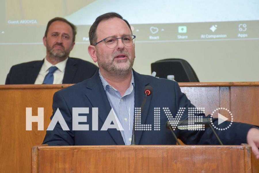 Κοροβέσης για ιερές εκτάσεις: «Η γη ανήκει σε αυτούς που τη δουλεύουν»