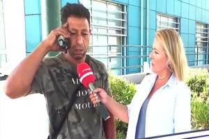 «Δεν ήταν μόνο του το μωρό, κοιμόταν μαζί με τη μητέρα του», λέει από τον Πύργο ο πατέρας του βρέφους που κλείδωσαν στο μπαλκόνι στη Θεσσαλονίκη