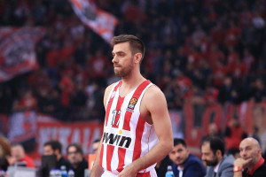 Μάντζαρης: “Χρωστάω πάρα πολλά στον Σπανούλη, χωρίς εκείνον δεν θα είχαμε παίξει μπάσκετ”