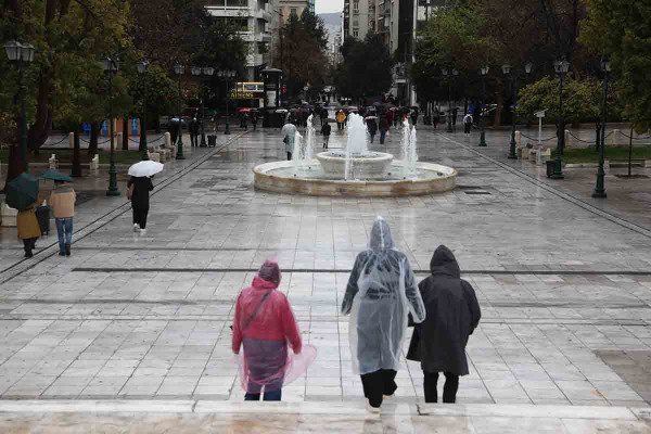 Πού έπεσε η περισσότερη βροχή – 50 μετεωρολογικοί σταθμοί κατέγραψαν πάνω από 80 mm