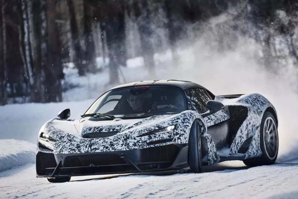 Εντατικές δοκιμές για την McLaren W1