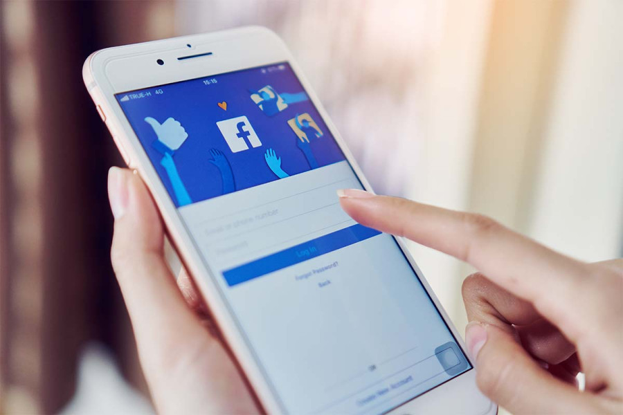 «Έπεσε» το Facebook: Προβλήματα πρόσβασης στην πλατφόρμα – Το μήνυμα που βλέπουν οι χρήστες
