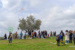 Με κέφι και χαμόγελα ο Δήμος Αρχ. Ολυμπίας τίμησε το έθιμο της Καθαράς Δευτέρας