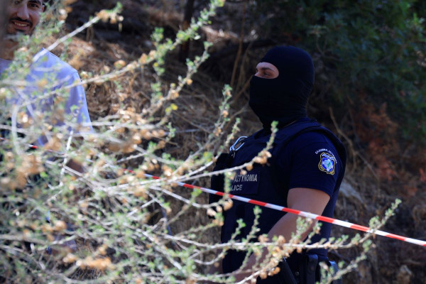 Σορός 57χρονης στον Λυκαβηττό: Τι εξετάζουν οι αρχές για τη μοιραία πτώση - «Κλειδί» η νεκροψία
