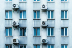 Για πόσο θα αντιστέκονται οι Ευρωπαίοι στα κλιματιστικά;