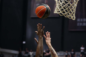 Χαμός στην EuroLeague: «Περισσότερες από 20 ομάδες ενδιαφέρονται να παίξουν»