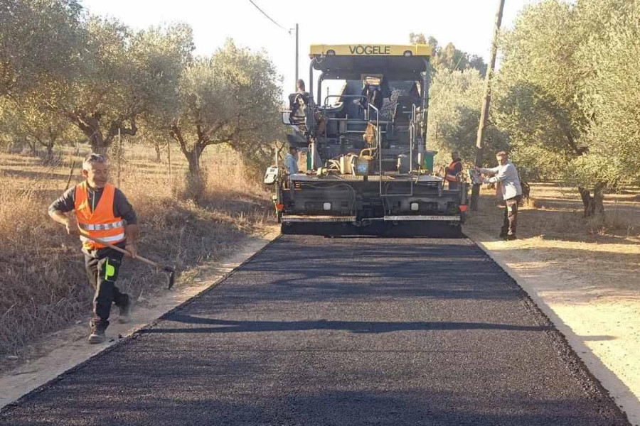 Ολοκλήρωση ασφαλτόστρωσης στους Αγίους Θεοδώρους Λεχαινών