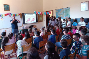 Κάρπα και πρώτες βοήθειες στο δημοτικό σχολείο Λάλα