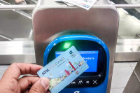 Ελεγκτής ζήτησε 20 ευρώ από επιβάτη χωρίς εισιτήριο για να μην του κόψει πρόστιμο