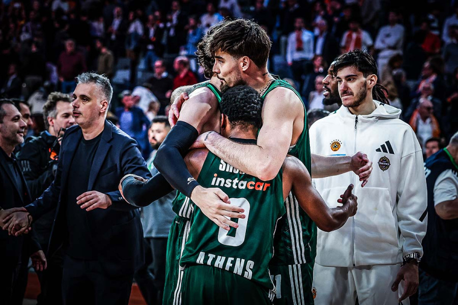 Βαλένθια - Παναθηναϊκός 67-68: Το «τριφύλλι» έκανε το «break» με φόντο το Final Four της Αθήνας