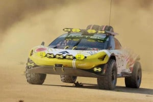 Ηλεκτρικό supercar για την έρημο