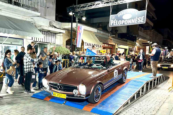 12ο Tour du Péloponnèse: Στην Αρχ. Ολυμπία η εκκίνηση του μεγαλύτερου αγώνα κλασικού αυτοκινήτου στην Ελλάδα