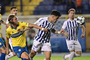 Super League: Κορυφώνεται η μάχη για την παραμονή με την 8η αγωνιστική των play out