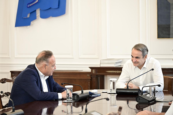 Για τη νέα ΔΕΘ του 2030 συζήτησαν Μητσοτάκης-Αγγελούδης στο Μαξίμου