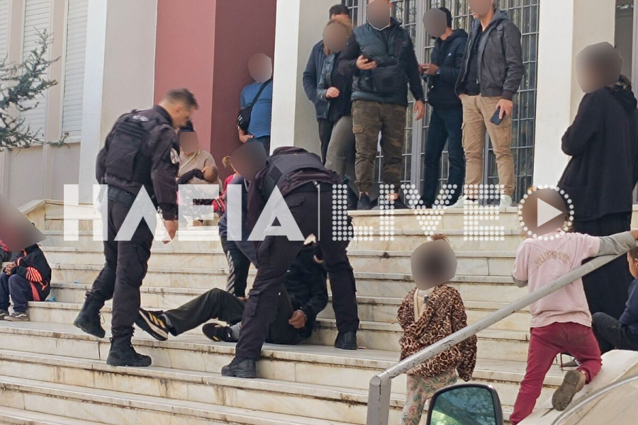 Πύργος: Άντρας κατέρρευσε στα σκαλιά του Δικαστικού Μεγάρου