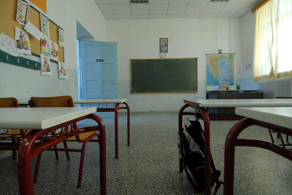 Σχολείο στην ψηφιακή εποχή: Οι εκπαιδευτικοί ανάμεσα σε οθόνες και κιμωλία