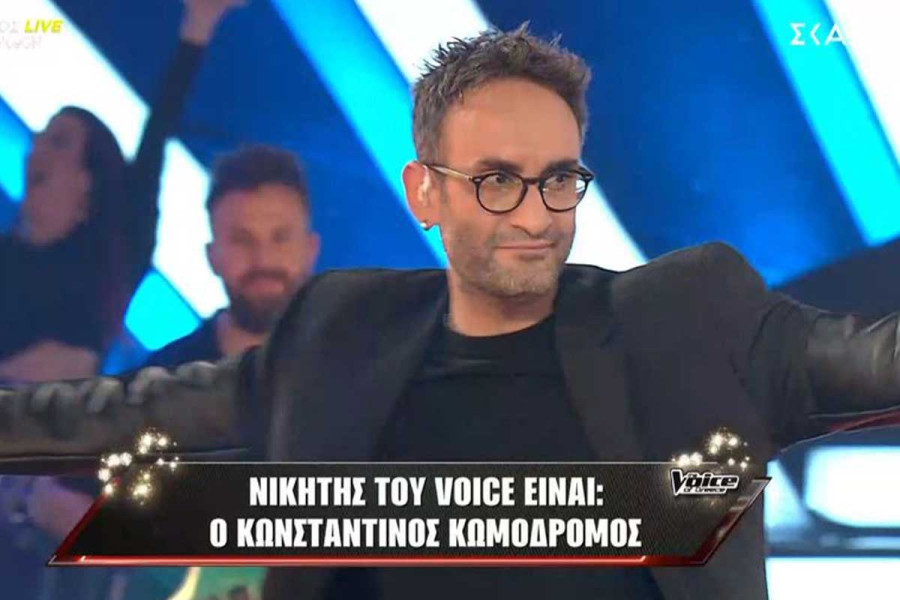 Μεγάλος νικητής του The Voice ο Κωνσταντίνος Κωμοδρόμος από την ομάδα της Έλενας Παπαρίζου (video)