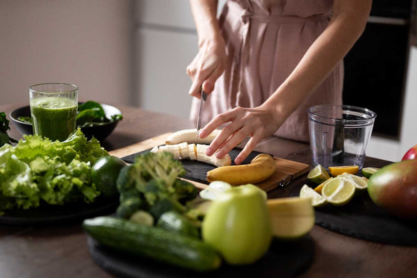 Ο πιο αποτελεσματικός τρόπος να κάνετε detox μετά τις γιορτές