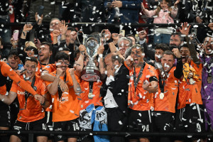ΠΑΟΚ - ΟΦΗ 2-3: Οι Κρητικοί άναψαν φωτιά στο Πανθεσσαλικό και κατέκτησαν το Κύπελλο Ελλάδας Betsson