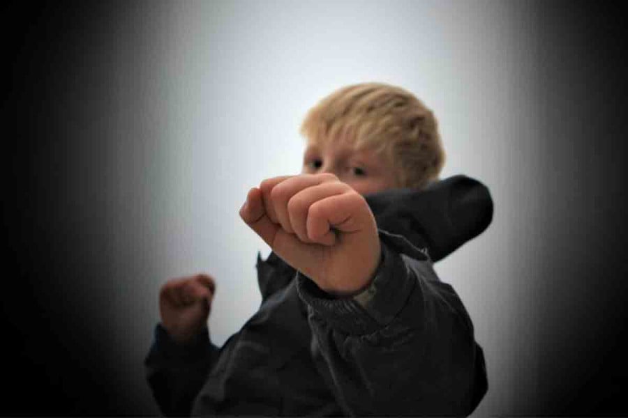 Πάτρα: Νέο σοκαριστικό περιστατικό βίας μεταξύ ανηλίκων – Χτύπησαν 12χρονο και το βιντεοσκόπησαν!