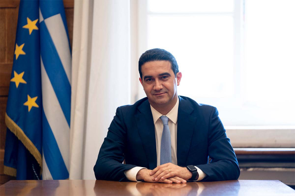 Κατρίνης: Για πόσο ακόμη θα διαβάζει την δικογραφία η Νέα Δημοκρατία;