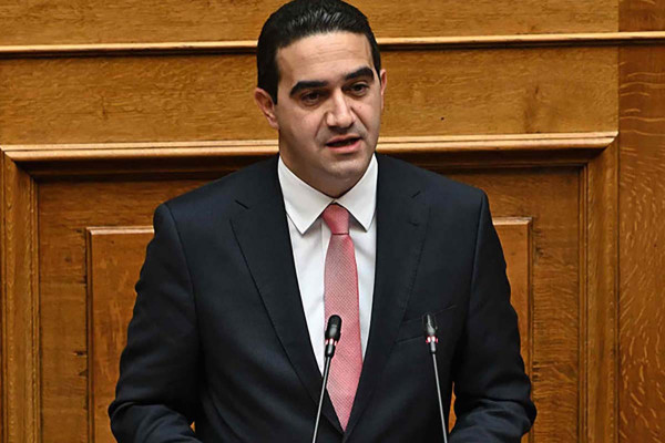 Κατρίνης: Η υποβάθμιση του ανθρώπινου δυναμικού πλήττει τις Ένοπλες Δυνάμεις