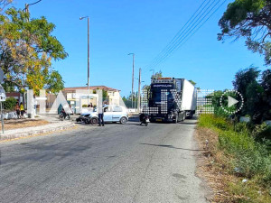Πύργος: Τροχαίο με εμπλοκή νταλίκας και αυτοκινήτου