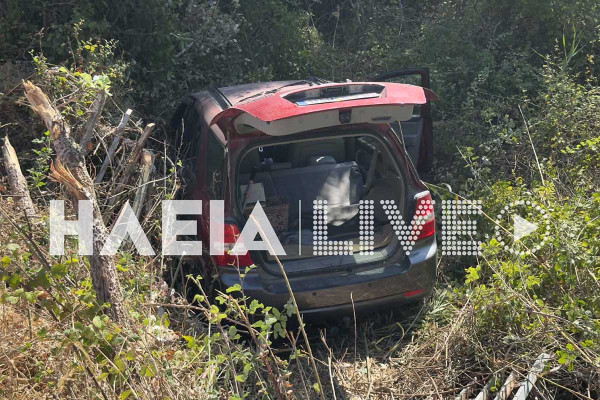 Πύργος: Αυτοκίνητο κατέληξε σε αυλάκι στην οδό Κατακόλου