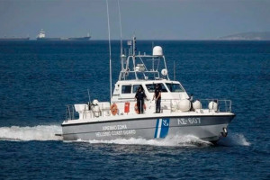 Δύο άτομα στο νοσοκομείο μετά από σύγκρουση ταχύπλοου με ιστιοφόρο στην Ερέτρια