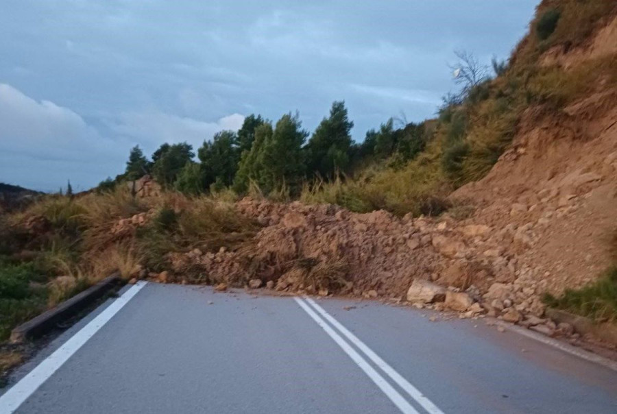 Κλειστός ο δρόμος Λάλα – Ολυμπία λόγω κατολίσθησης