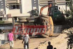 Πάτρα: Ανετράπη εκσκαφέας μέσα στο Νοσοκομείο “Άγιος Ανδρέας”