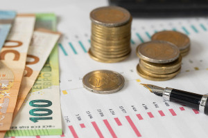 Σύνταξη έως 7 χρόνια νωρίτερα με πλασματικά έτη - Οδηγός για παλαιούς και νέους ασφαλισμένους