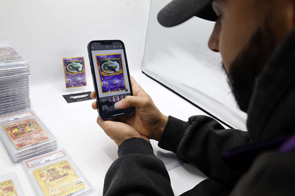 Γαλλία: Έκλεψαν Pokemon αξίας... 80.000 ευρώ
