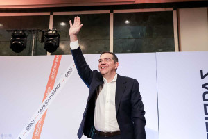 Ηχηρή παρέμβαση Τσίπρα: «Ζωτική ανάγκη ένα μεγάλο δημοκρατικό “ξεβόλεμα” – Δεν υπάρχει αντίπαλος»