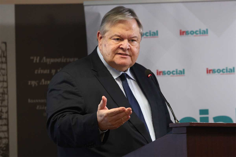 Βενιζέλος: Το πρόβλημα δεν είναι συνταγματικό – Είναι η αξιοπιστία των θεσμών και η διάρρηξη του κοινωνικού συμβολαίου της Μεταπολίτευσης