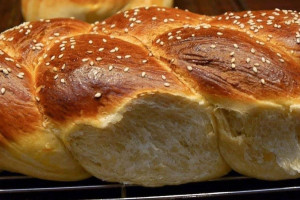 Το πιο αφράτο τσουρέκι με ίνες σε bain marie χωρίς μίξερ