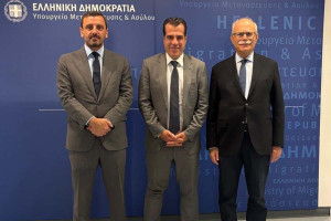 Επίσκεψη Ανδρέα Νικολακόπουλου και Δημάρχου Πύργου στον Θάνο Πλεύρη