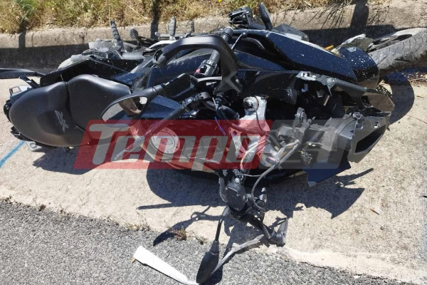 Πάτρα: Τραγωδία στην άσφαλτο - Νεκρός 20χρονος, σε κρίσιμη κατάσταση ένας 46χρονος - Επέβαιναν σε μηχανή (ΦΩΤΟ)
