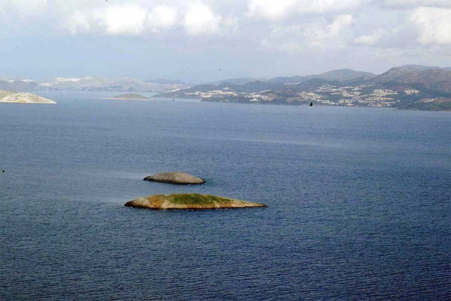 30 χρόνια από τα Ίμια: Η κρίση που «γκρίζαρε» το Αιγαίο - Τα γεγονότα, οι αποφάσεις και οι συνέπειες