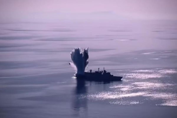 Βολές του Πολεμικού Ναυτικού Ελλάδας και Ισραήλ βύθισαν παροπλισμένη φρεγάτα