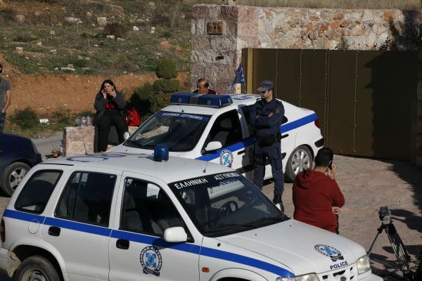 Αμπελόκηποι: Κλειστή η Σεβαστουπόλεως λόγω έρευνας για βόμβα σε σούπερ μάρκετ