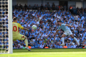 Premier League: Νέος κανονισμός κατά των «ψεύτικων» τραυματισμών των τερματοφυλάκων