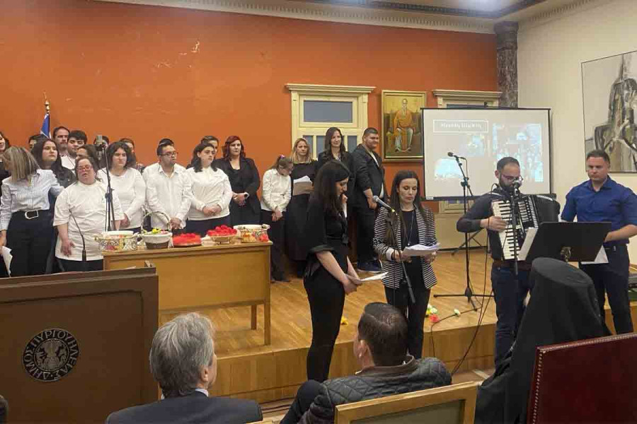 Η Ανάσταση μέσα από τη δημιουργική έκφραση σπουδαστών και σπουδαστριών του ΕΕΕΕΚ Πύργου