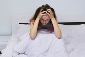 «Sleep Anxiety»: Πώς θα αντιμετωπίσετε το άγχος που εμφανίζεται πριν τον ύπνο