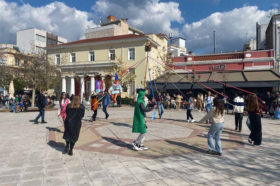 Δήμος Πύργου: Μουσική Περατζάδα και Γαϊτανάκι κέρδισαν το ενδιαφέρον του κόσμου
