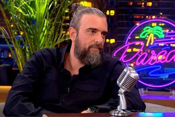 Σωτήρης Τσαφούλιας: Το σενάριο του «Έτερος Εγώ» το διόρθωσα 21 φορές