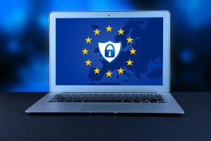 Το app της ΕΕ για την επαλήθευση ηλικίας στις online πλατφόρμες και η ελληνική «εμπλοκή»