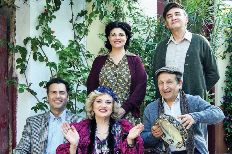 «Η μητέρα του σκύλου» Του Παύλου Μάτεσι στο Ανοιχτό Θέατρο στα Καβάσιλα
