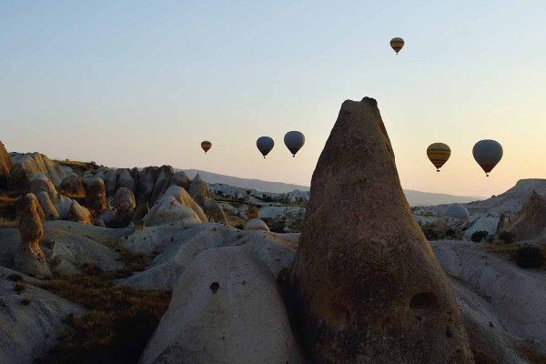 Η τραγική ιστορία πίσω από την κατάρρευση της καμινάδας της Νεράϊδας και ο σεισμός του... 1999