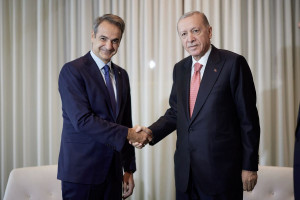 Κλειδώνει η κυβερνητική ομάδα στην Άγκυρα: Στοχευμένες συμφωνίες στη συνάντηση με Ερντογάν